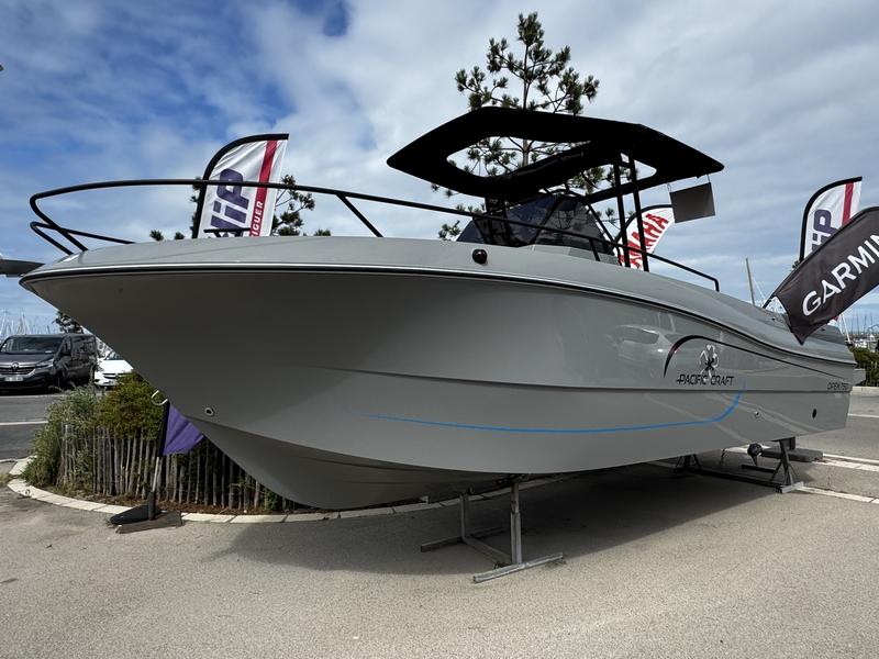 pacific craft 750 open black edition