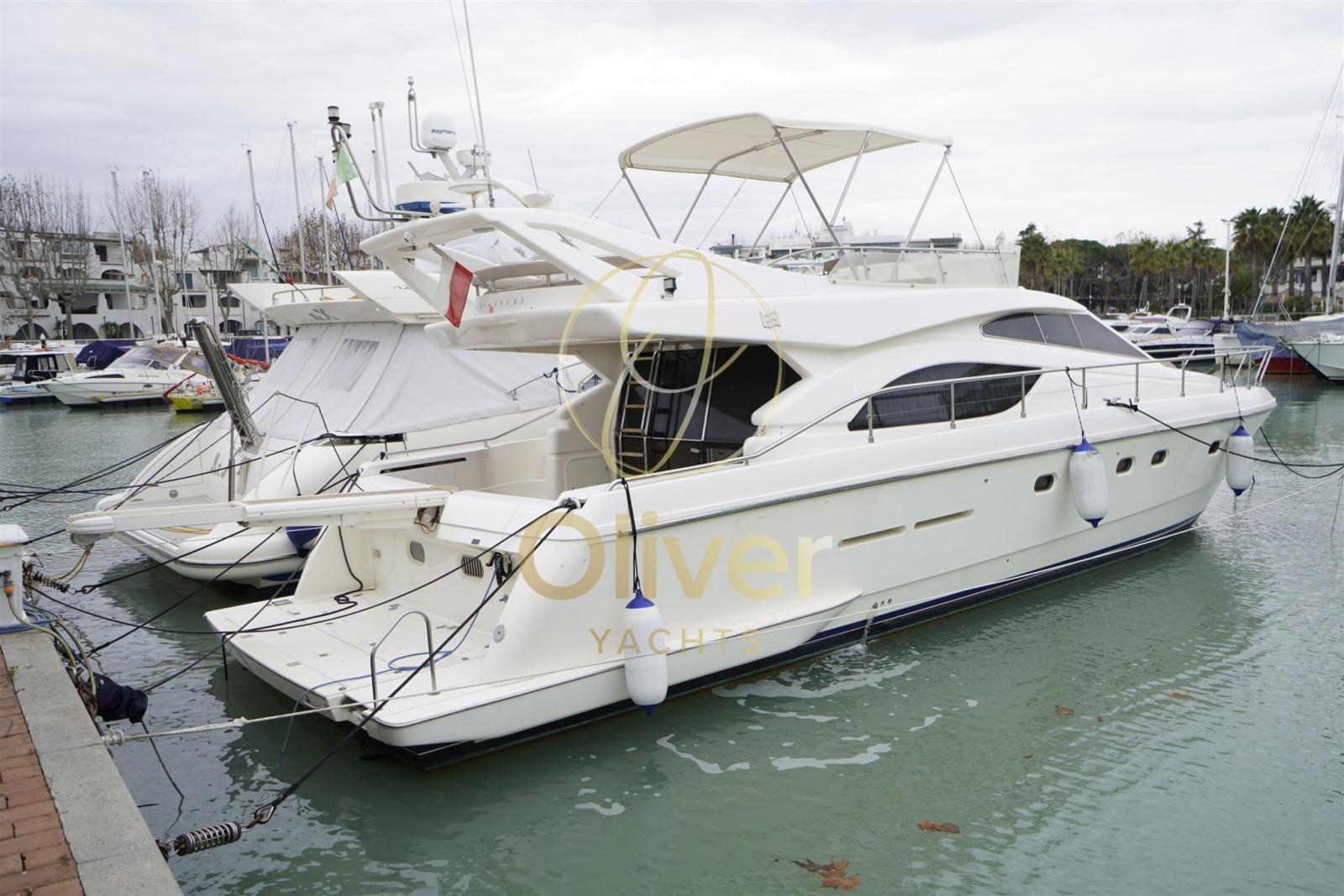ferretti yachts 53