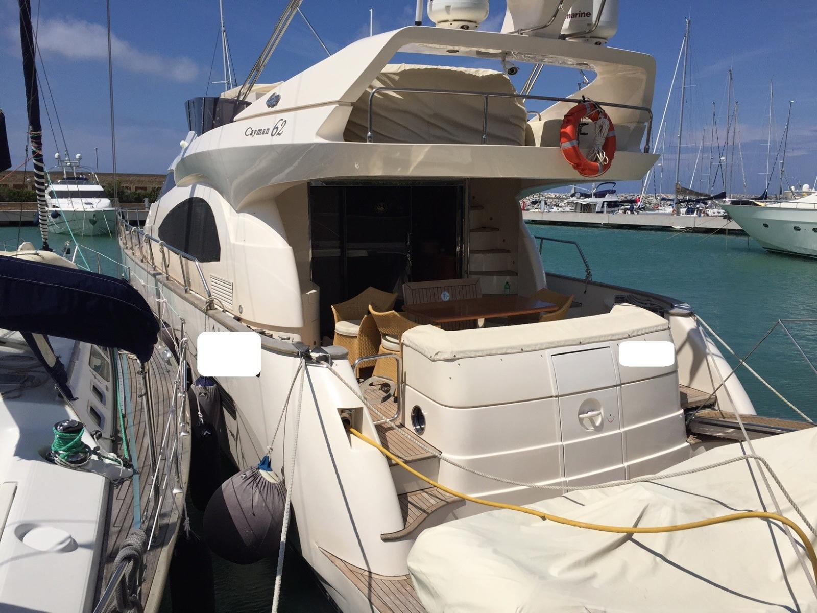 cayman 62 fly