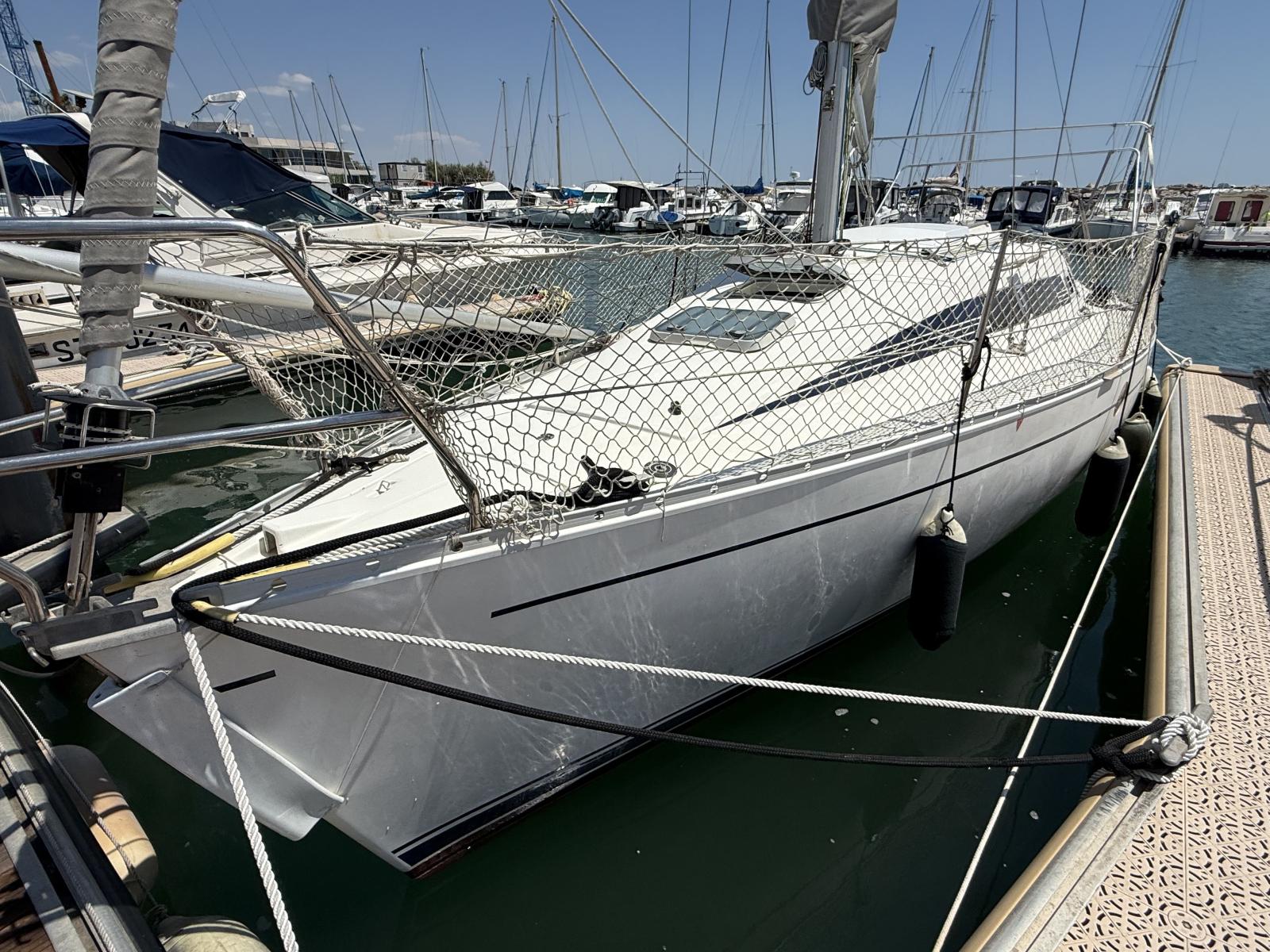 beneteau First 285