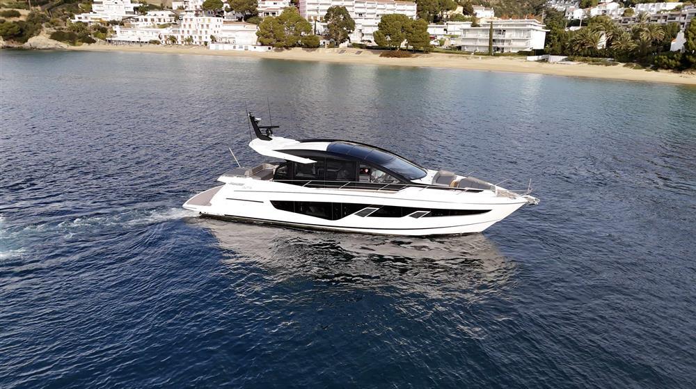 sunseeker Predator 65
