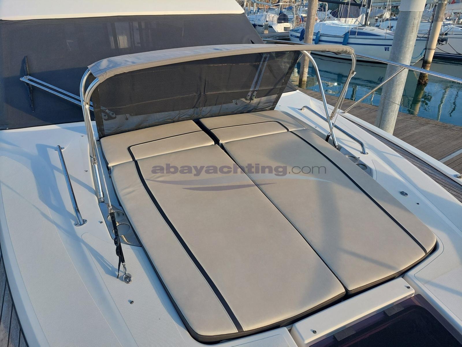 bavaria yachts 40 r fly - r40 fly
