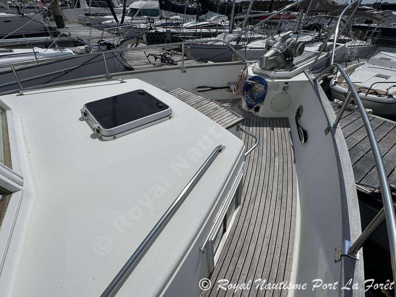 american marine Grand banks 42