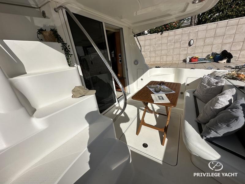 sea ray Sedan 420