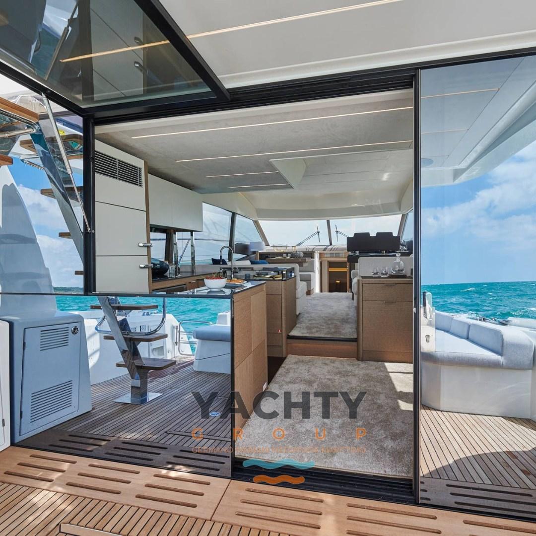 jeanneau Prestige 590 fly