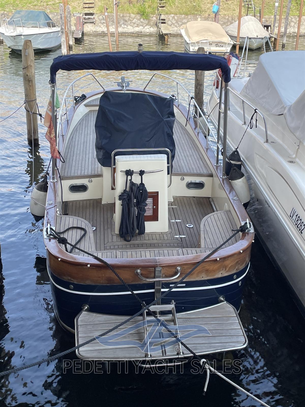 cantiere latino 6.80 open/cabin