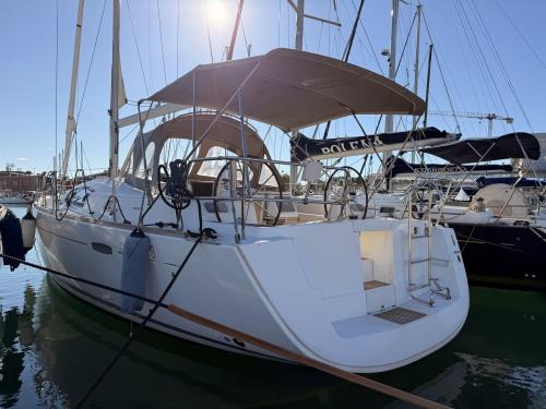 Beneteau oceanis 43