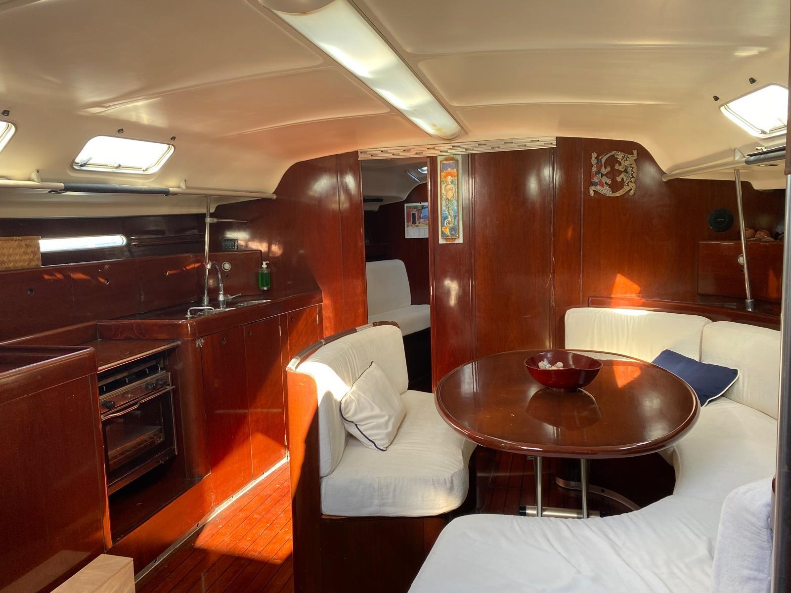beneteau First 45