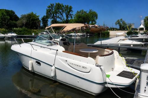 Jeanneau leader 805
