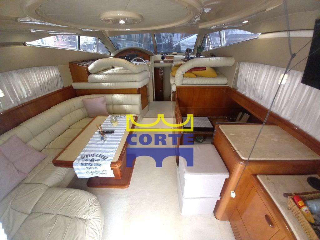 ferretti yachts 430