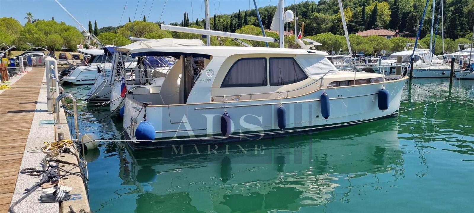 greenline 33 - volvo penta d3-220