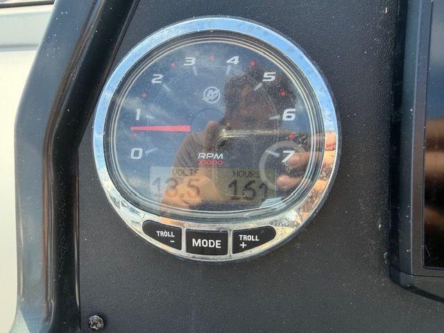 quicksilver 675 activ