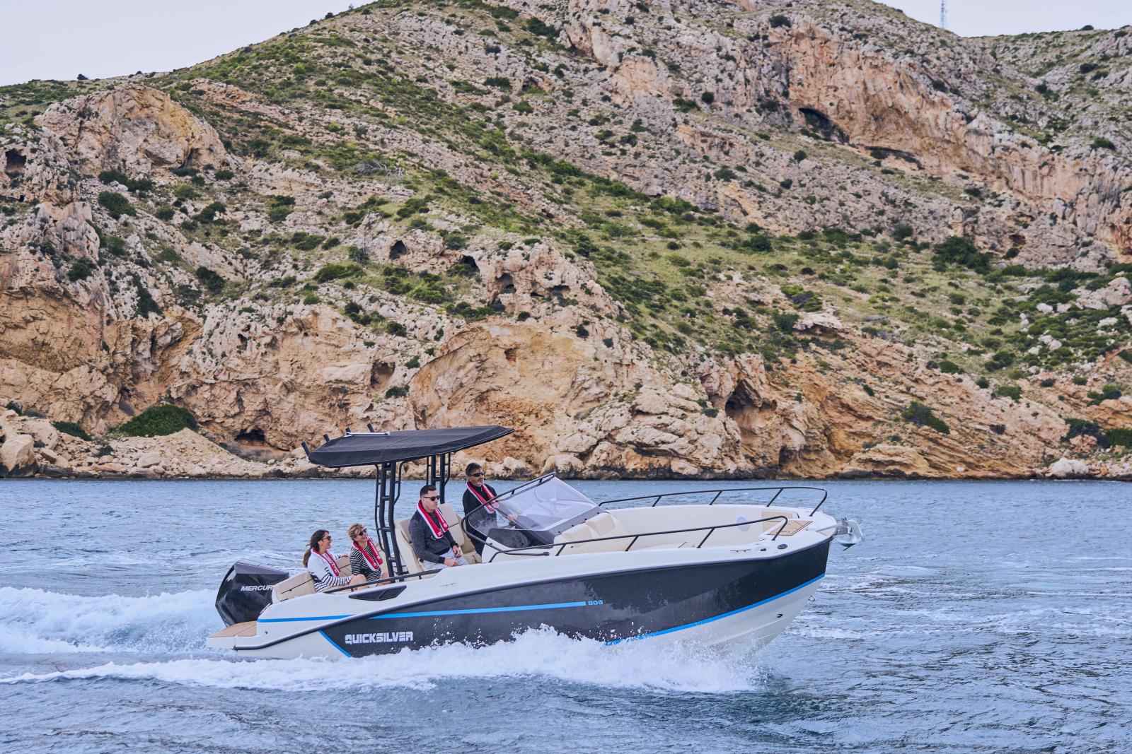 quicksilver 805 open