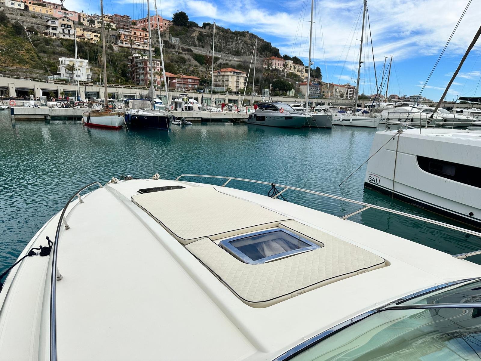 colombo Cambridge 44