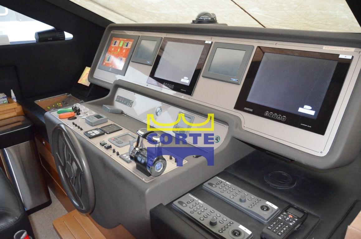 ferretti yachts 780
