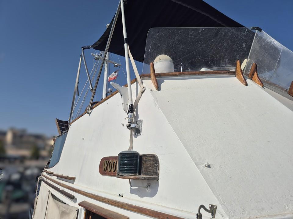grand banks 36