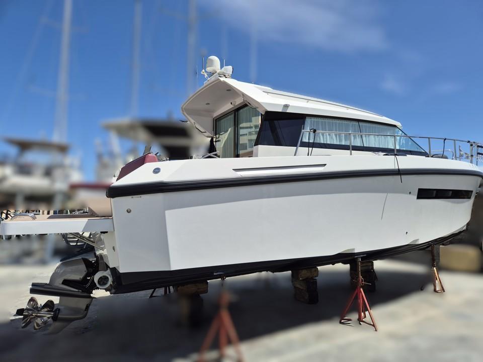 delta 33