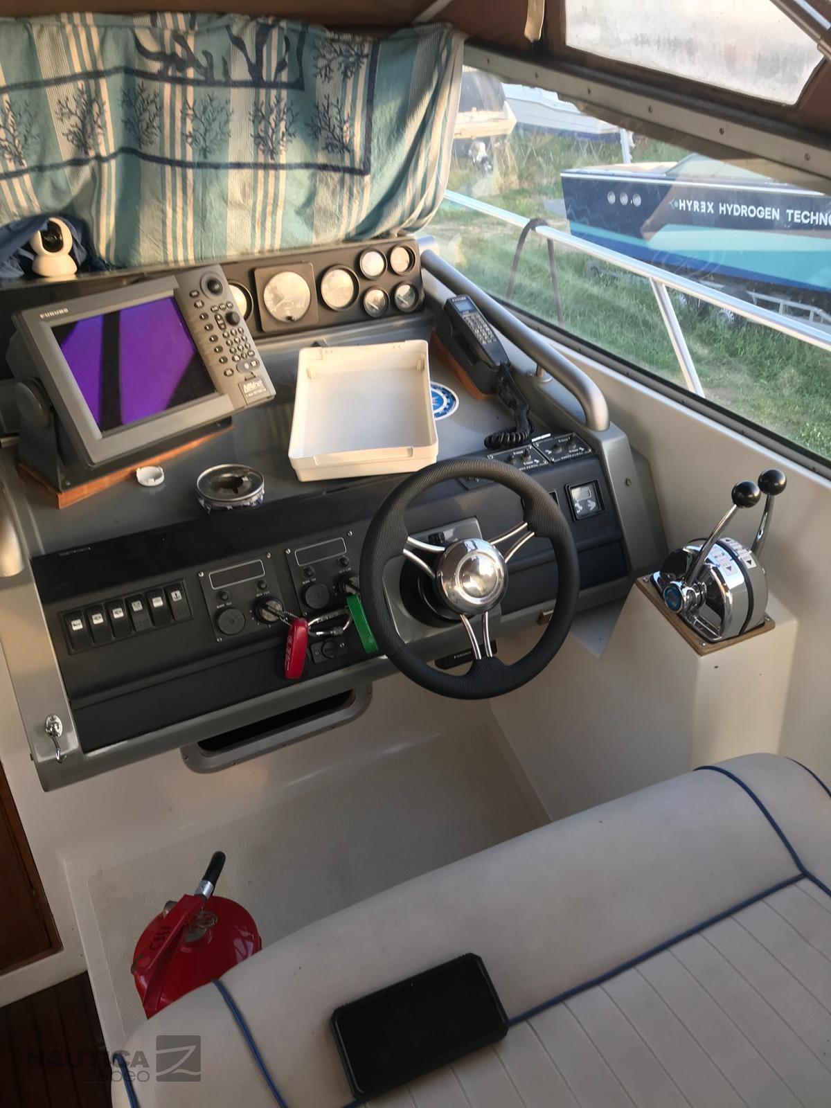 fjord Dolphin 900