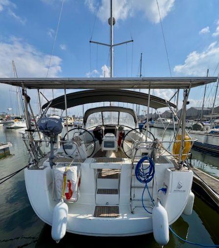 beneteau Oceanis 43