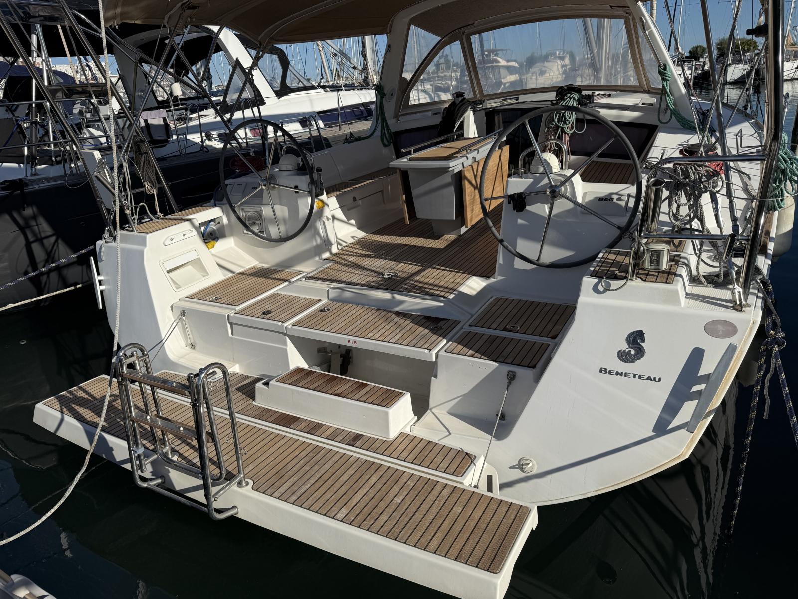beneteau Oceanis 48