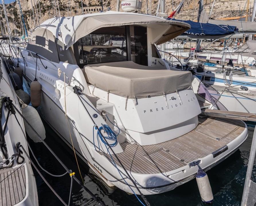 prestige 42s