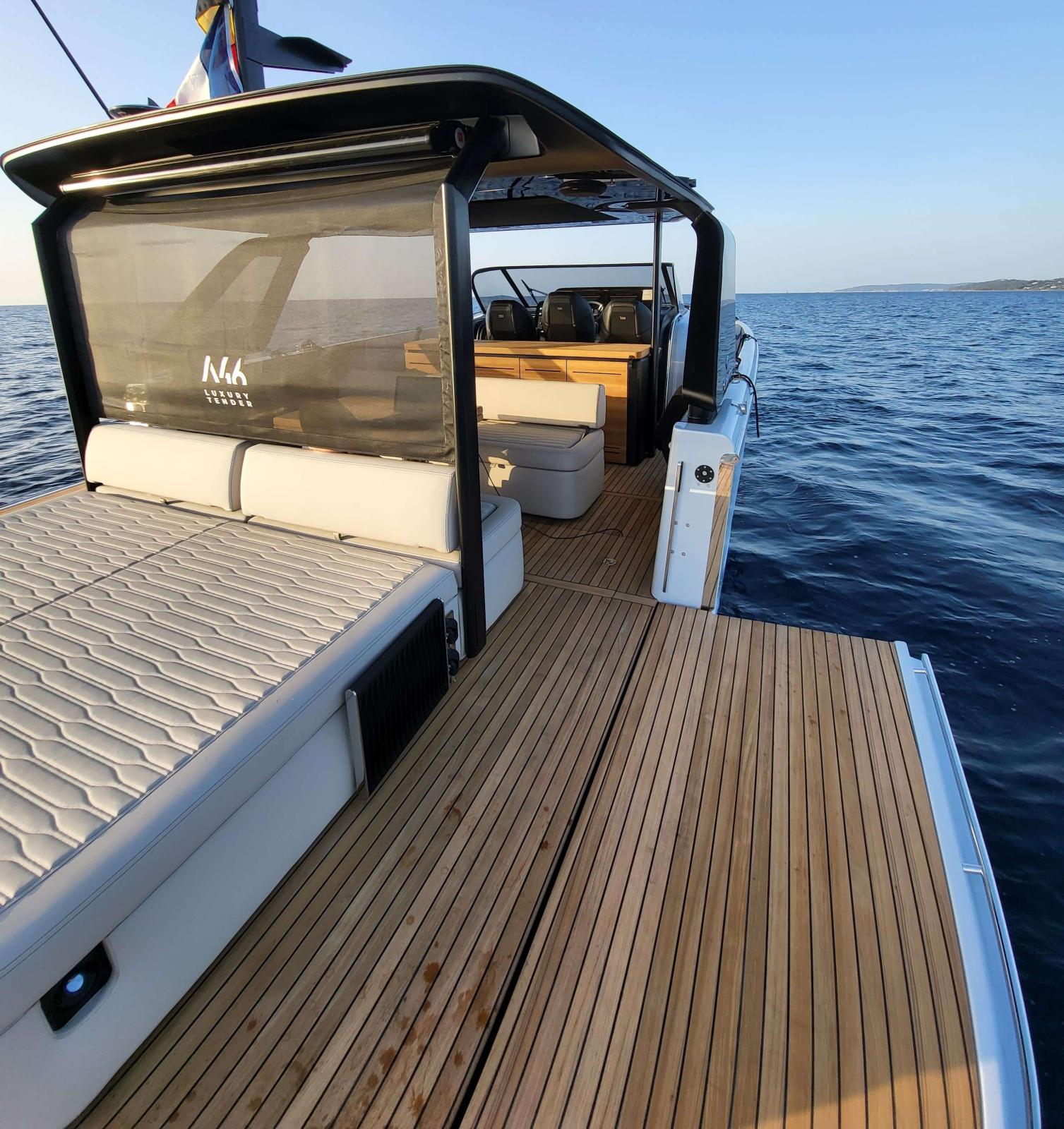 cranchi A46 luxury tender