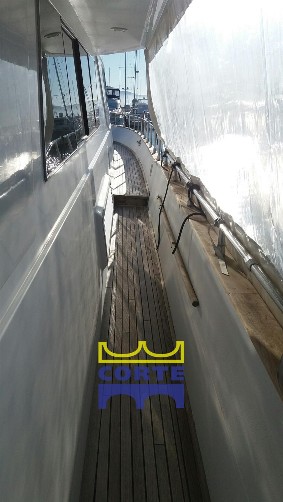 versilcraft Falcon 70