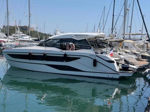 Bavaria yachts sr36
