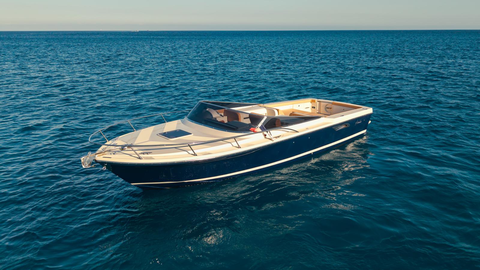 asterie Day cruiser 35