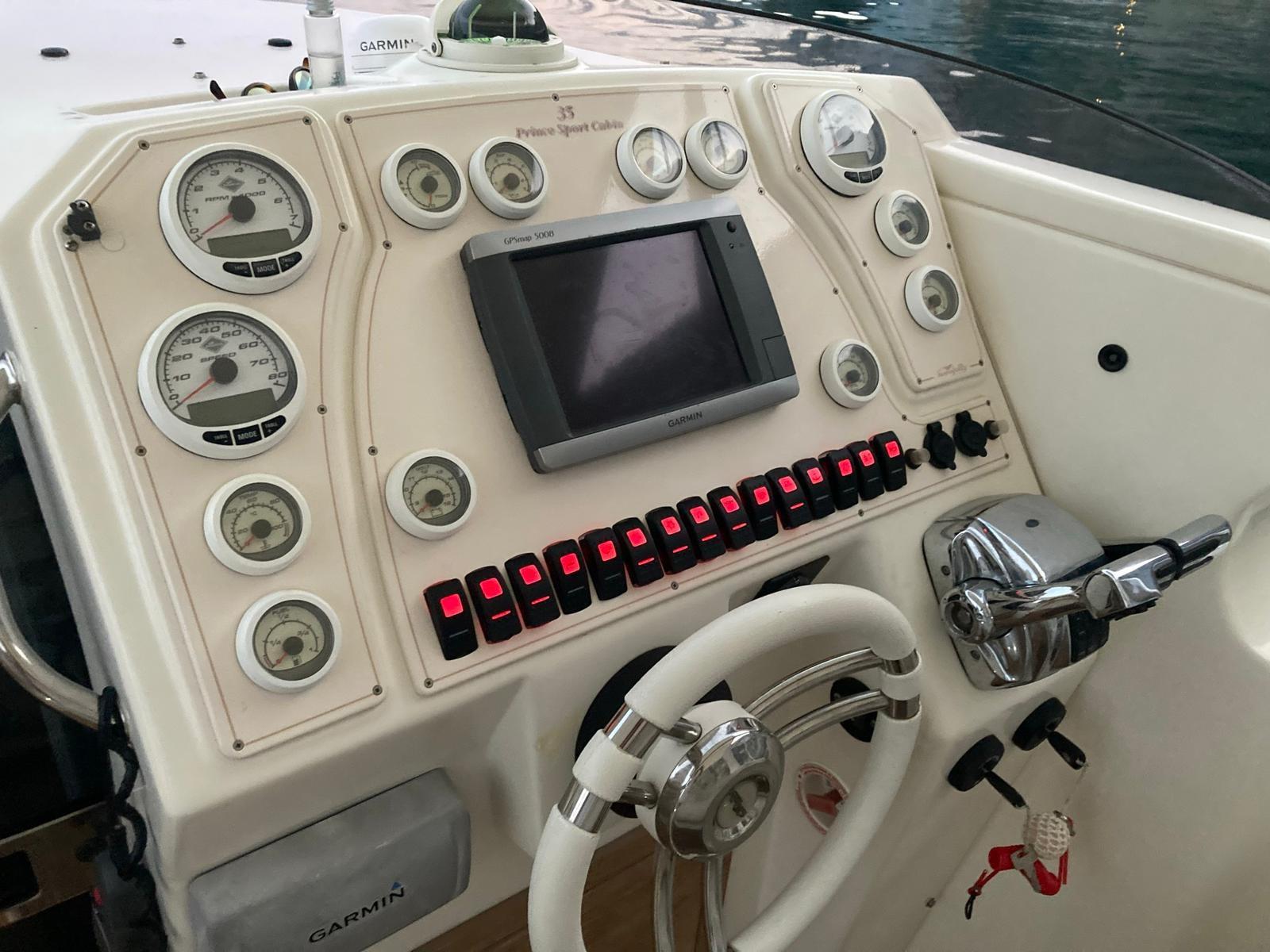 nuova jolly Prince 35 sport cabin ( outboard )
