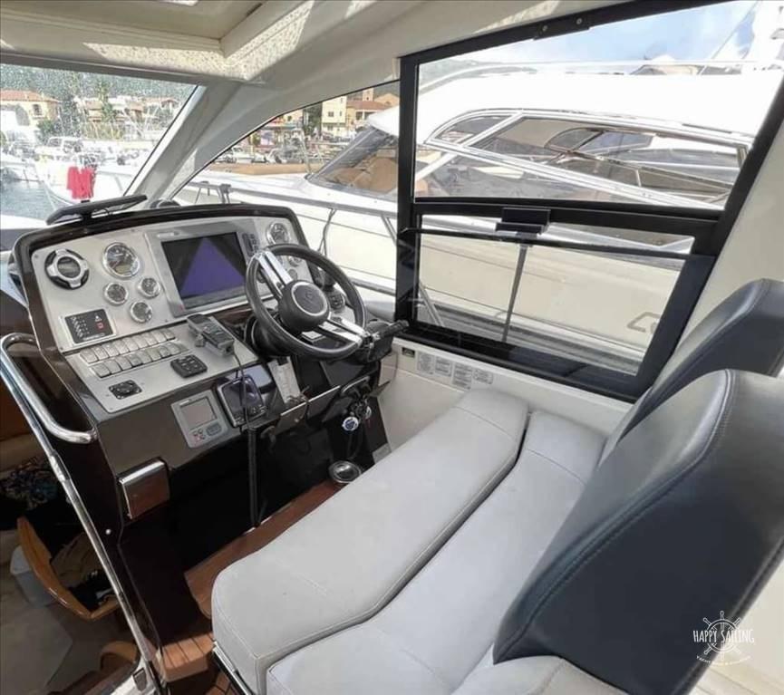 absolute yacht 47 hard top