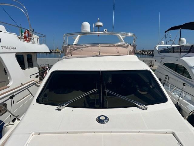 azimut 50 flybridge