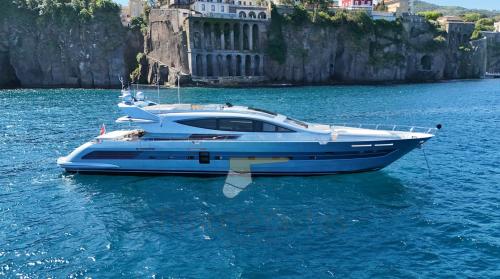 Cerrimarine 102 flying sport