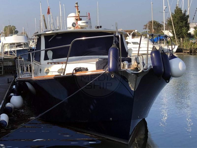 rose island Lobster 49