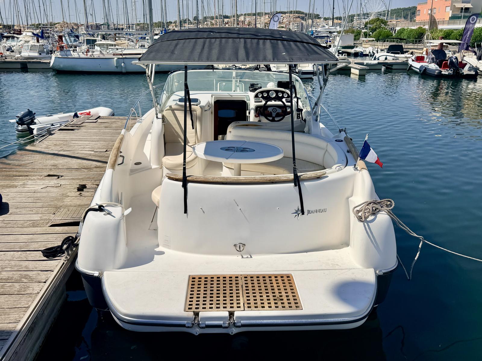 jeanneau Leader 805