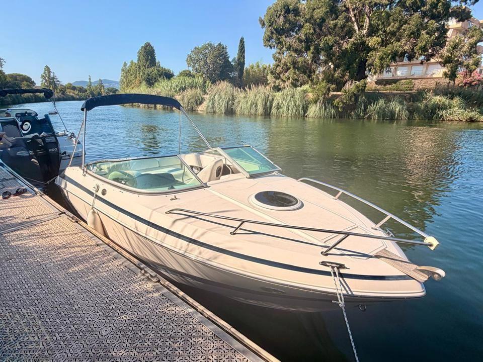 regal 2250 cuddy