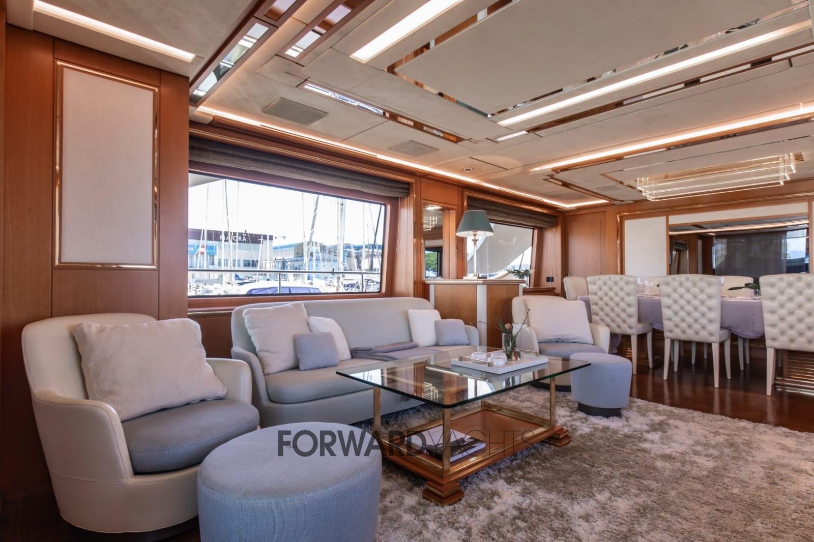 benetti 93 delfino