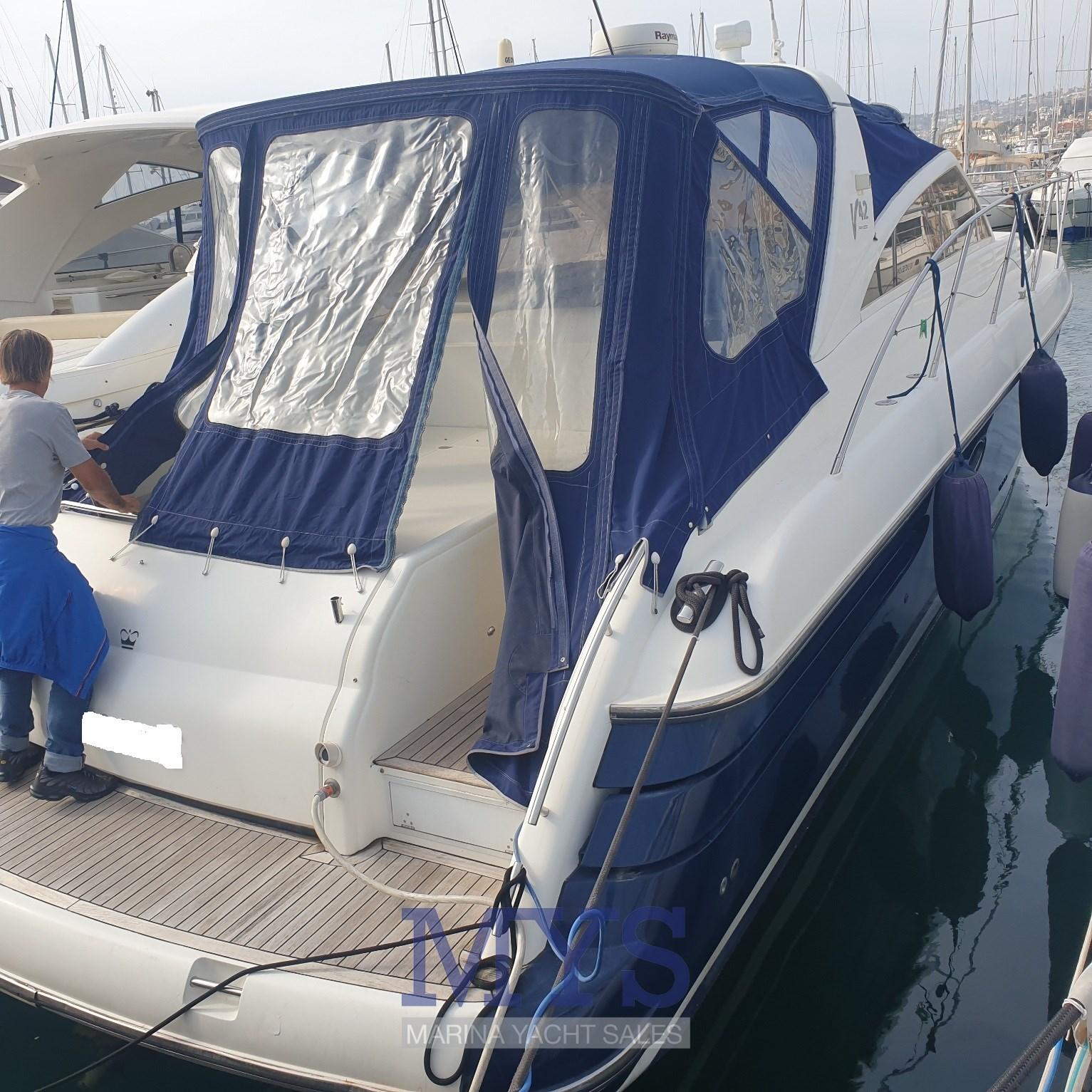 princess V42