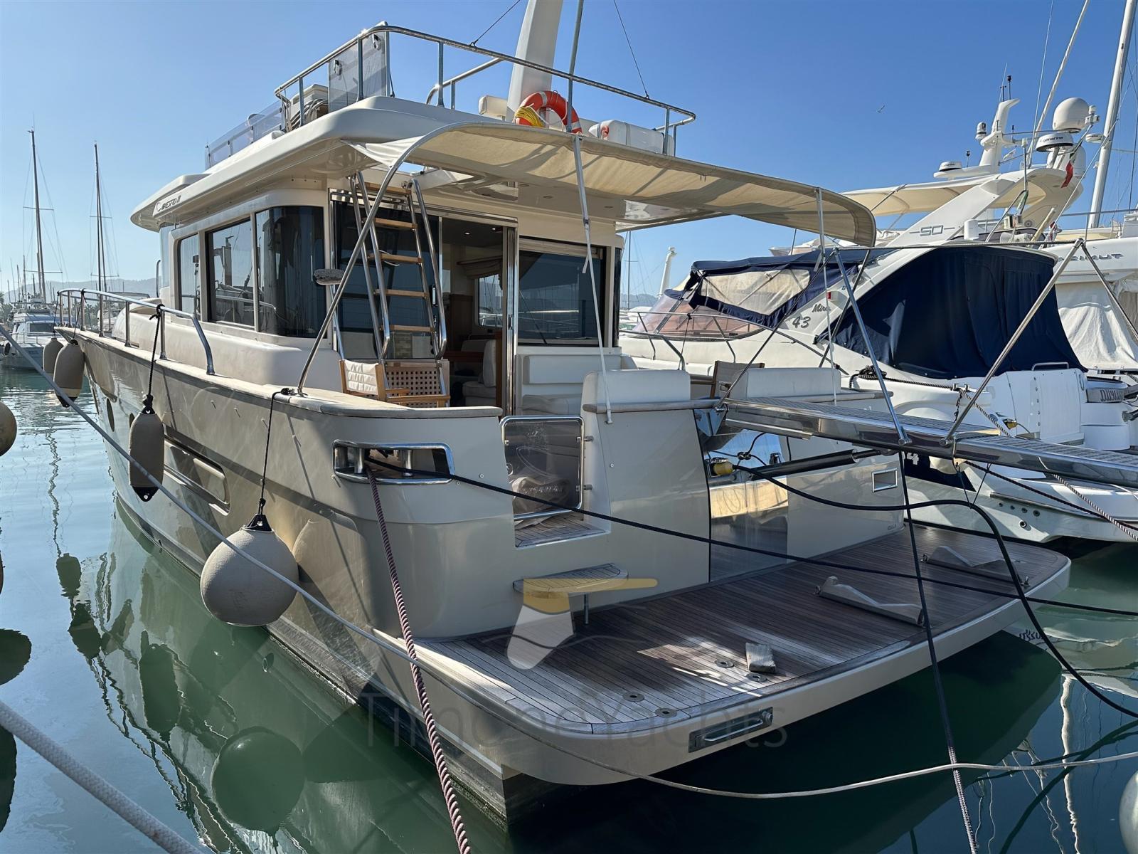 apreamare Maestro 51