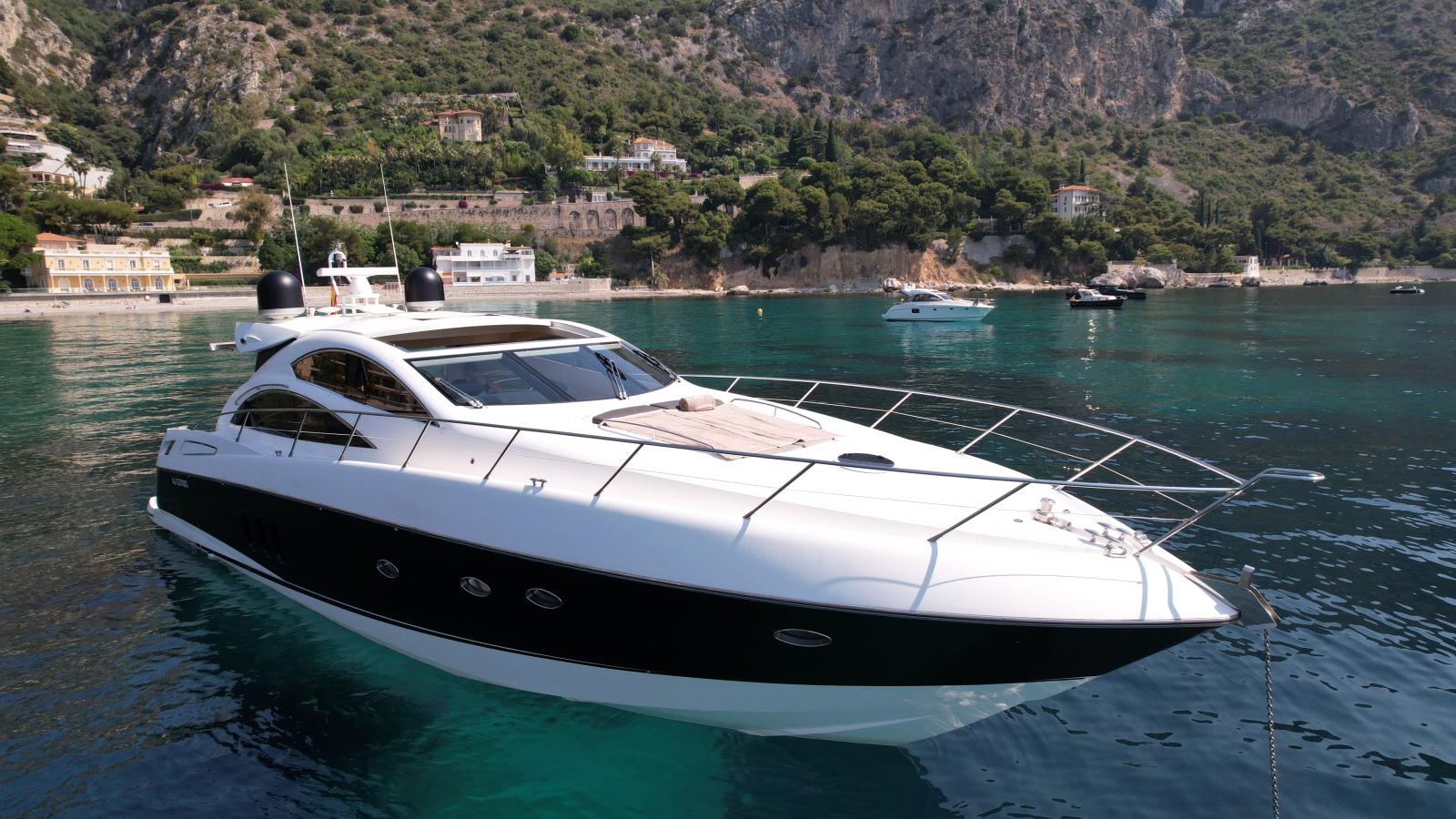 sunseeker Predator 62