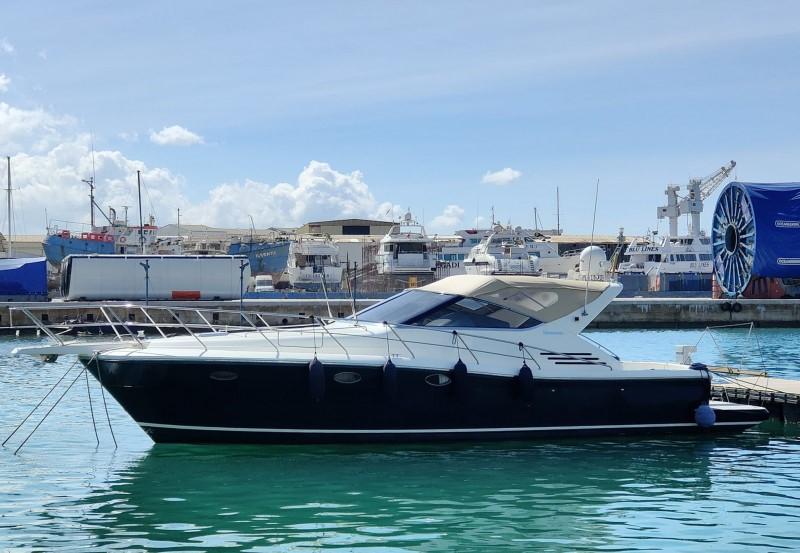 uniesse marine Uniesse 42
