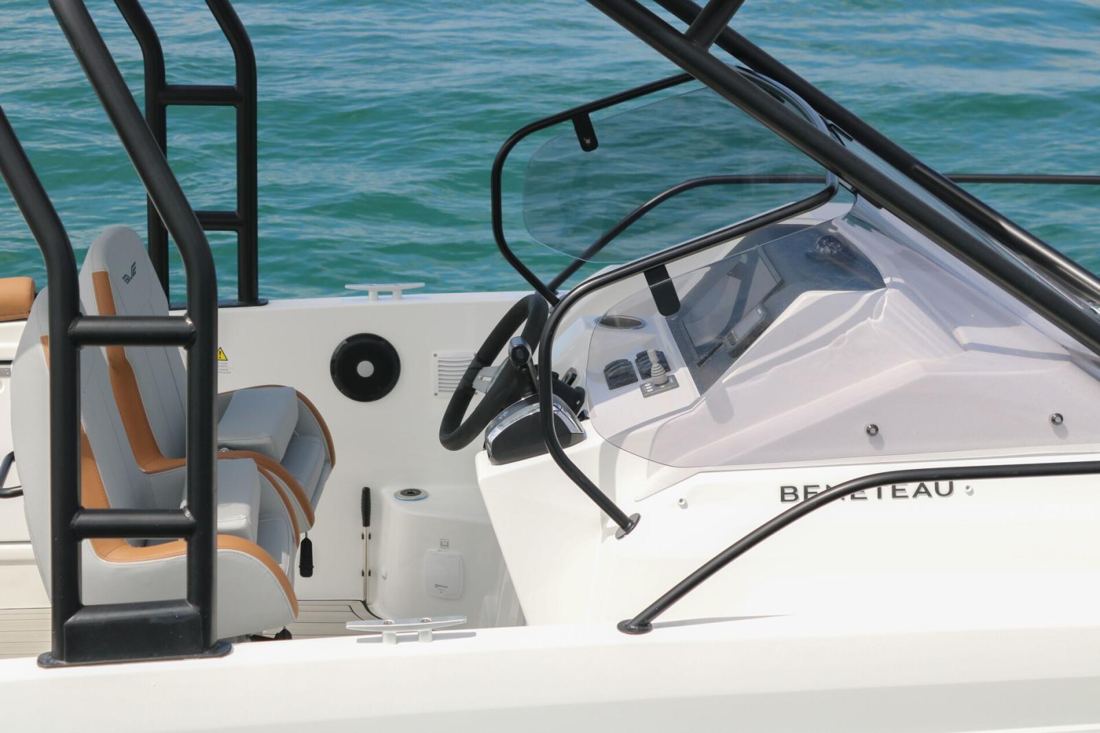 beneteau Flyer 8 sundeck