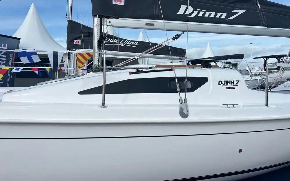 b2 marine Djinn 7