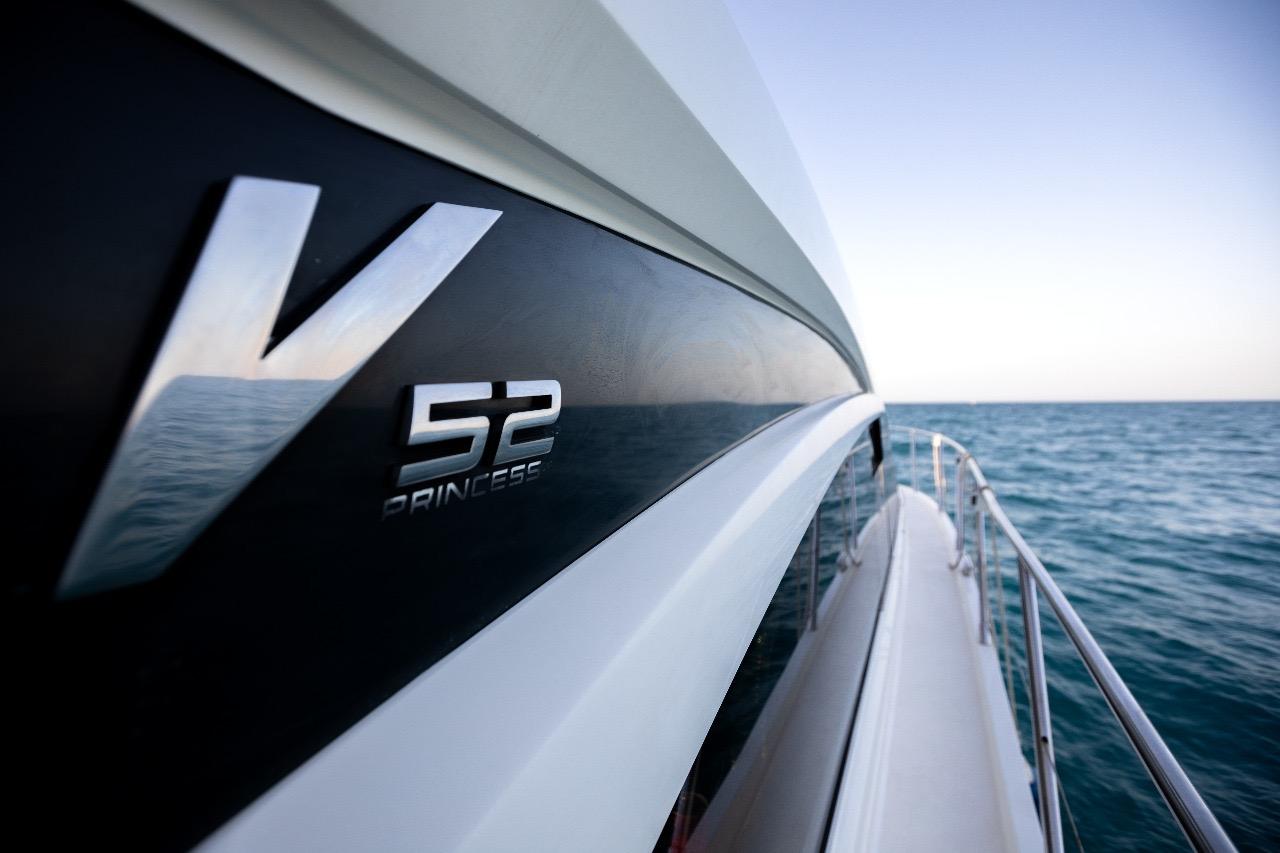 princess V52