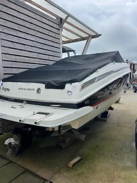 bayliner 742 cuddy