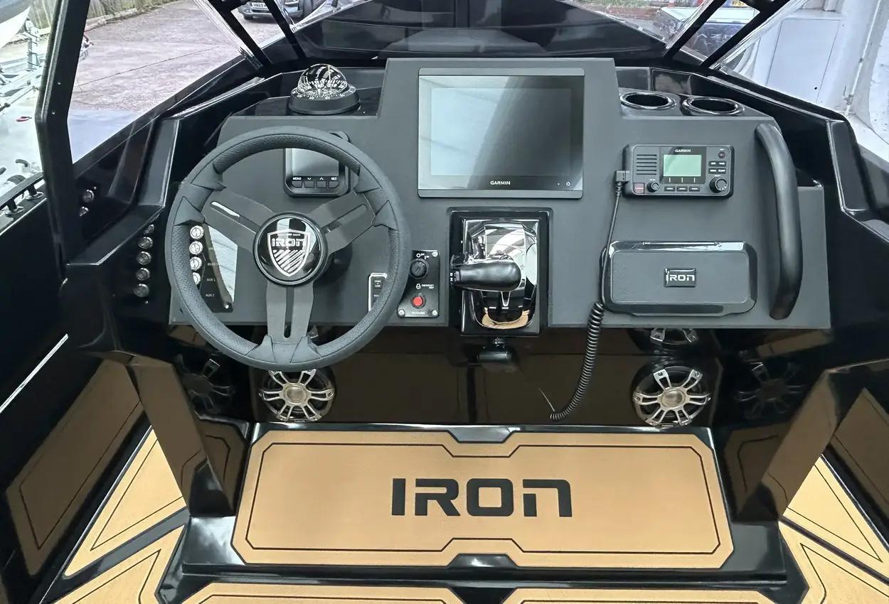 iron boats 827