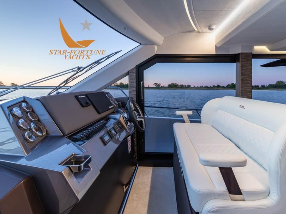 galeon 400 fly
