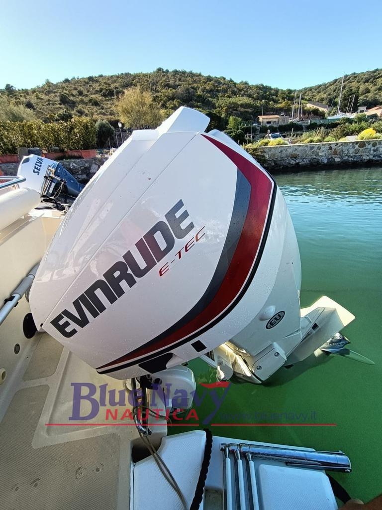solemar Supervip b53 + evinrude 115cv 2019