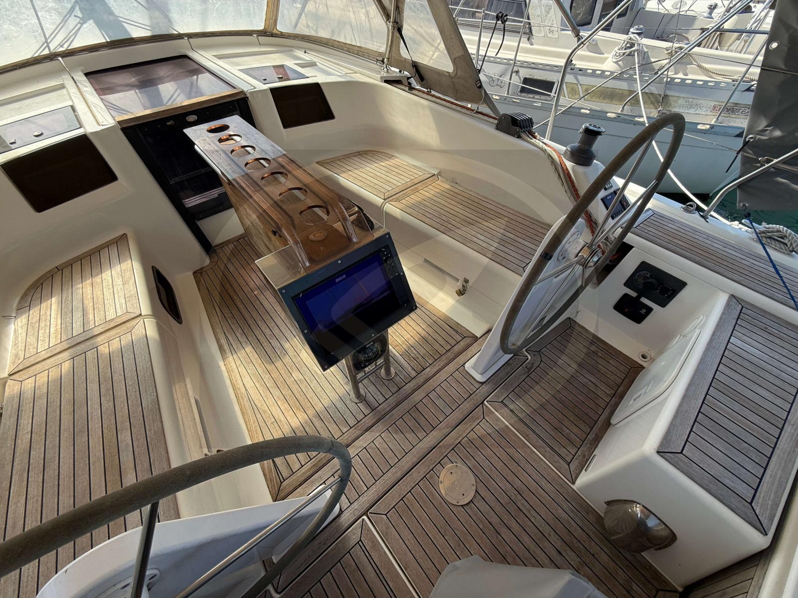 hanse 385