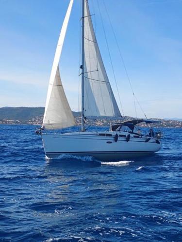 Bavaria yachts 34 cruiser